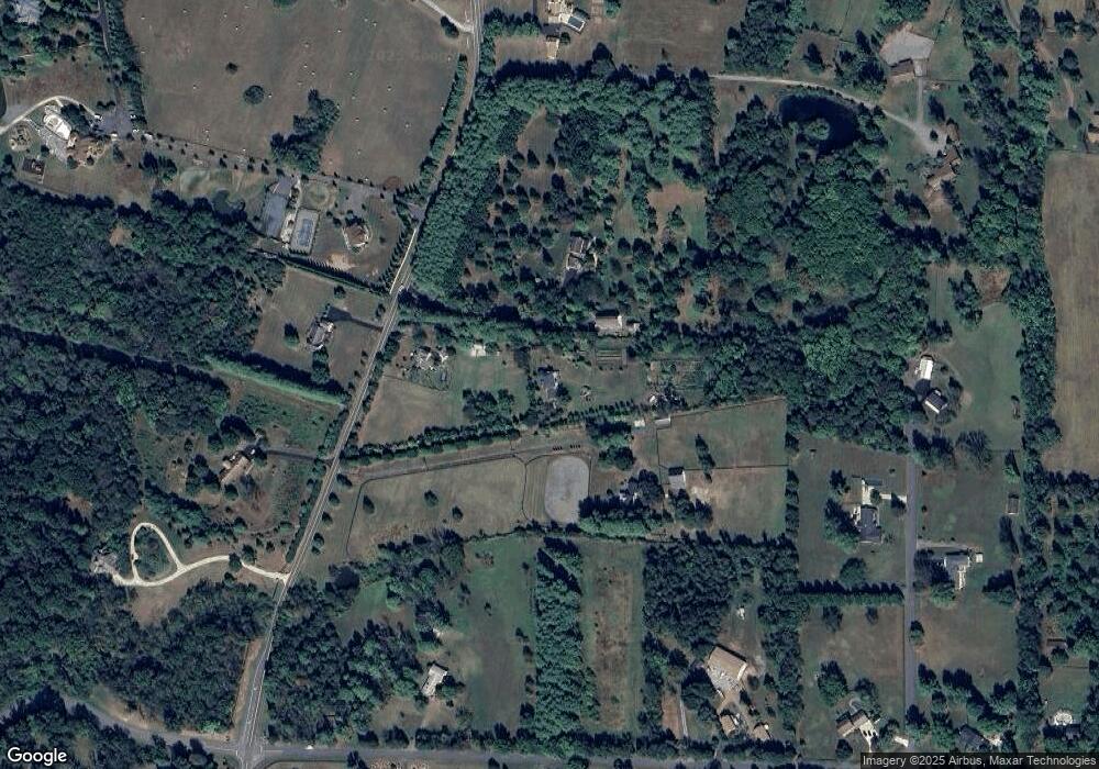 20242 Gleedsville Rd, Leesburg, VA 20175 - photo 1