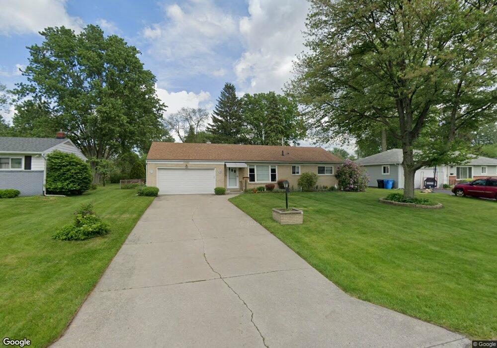 4906 Cedarhurst Rd, Toledo, OH 43613 - photo 1