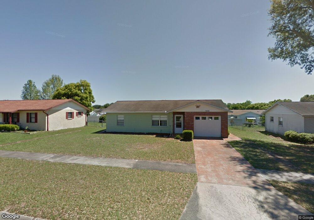 7234 Applegate Dr, Zephyrhills, FL 33540 - photo 1