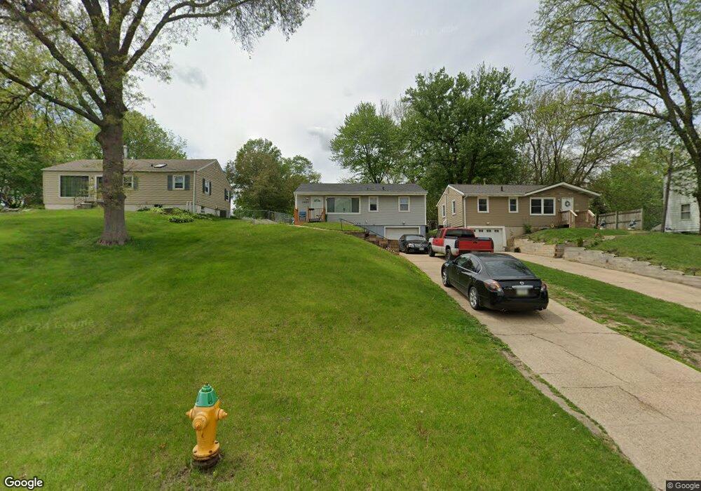2620 56th St, Des Moines, IA 50310 - photo 1