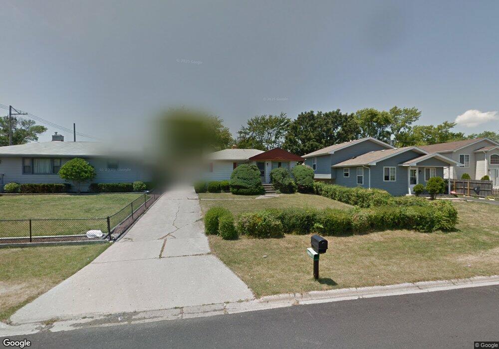 12 N Metropolitan Ave, Waukegan, IL 60085 - photo 1