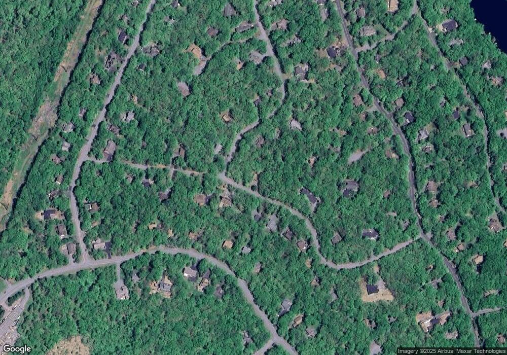 111 Stallion Dr, Hawley, PA 18428 - photo 1