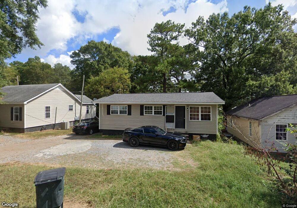 121 Riverview Dr, Calhoun, GA 30701 - photo 1