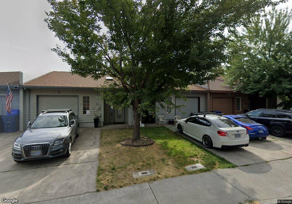 978 SE Centennial St, Bend, OR 97702 - photo 1