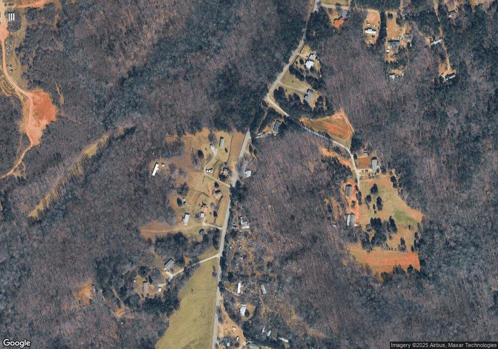 744 Garland White Rd, Alto, GA 30510 - photo 1