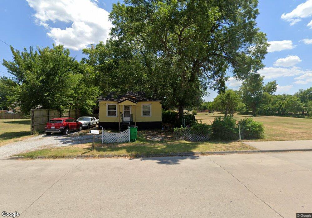 726 E Main St, Gainesville, TX 76240 - photo 1