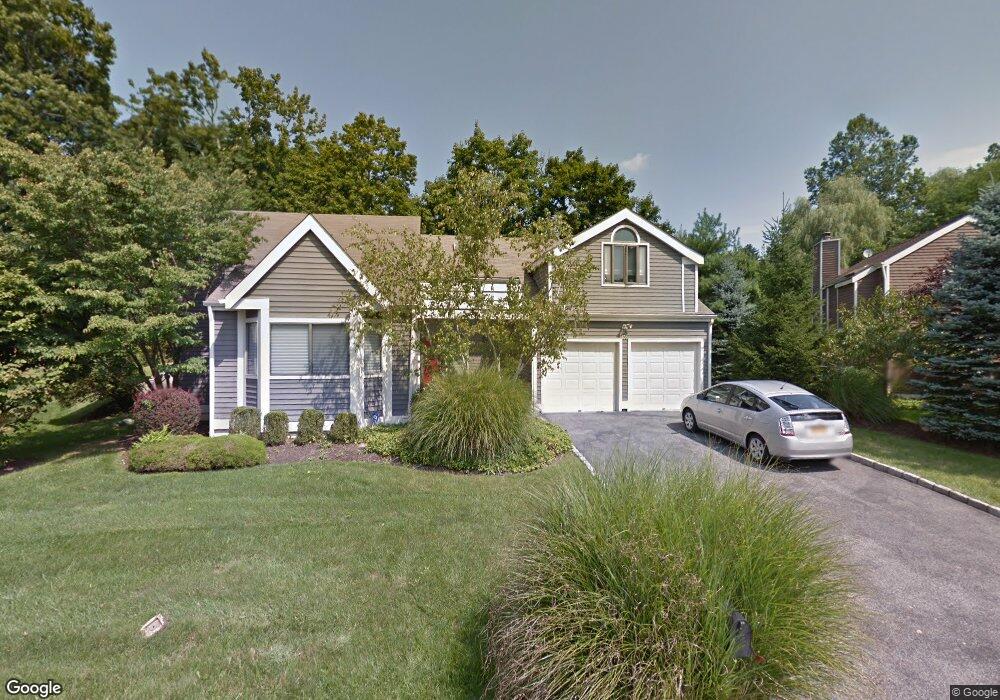 138 Fieldpoint Dr, Irvington, NY 10533 - photo 1