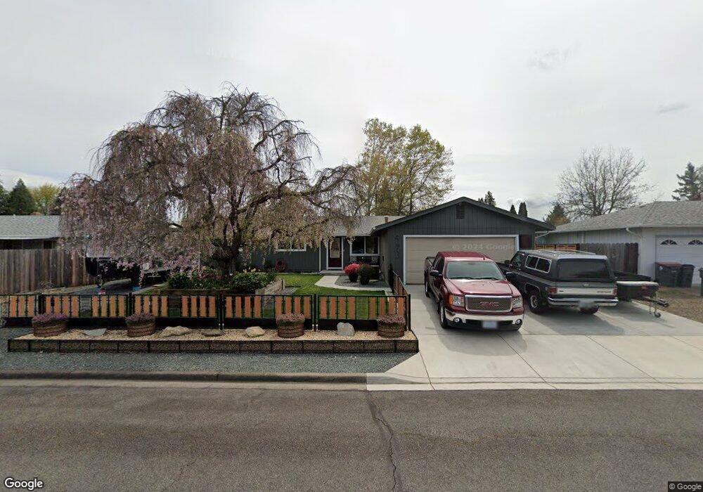 493 David Dr, Central Point, OR 97502 - photo 1