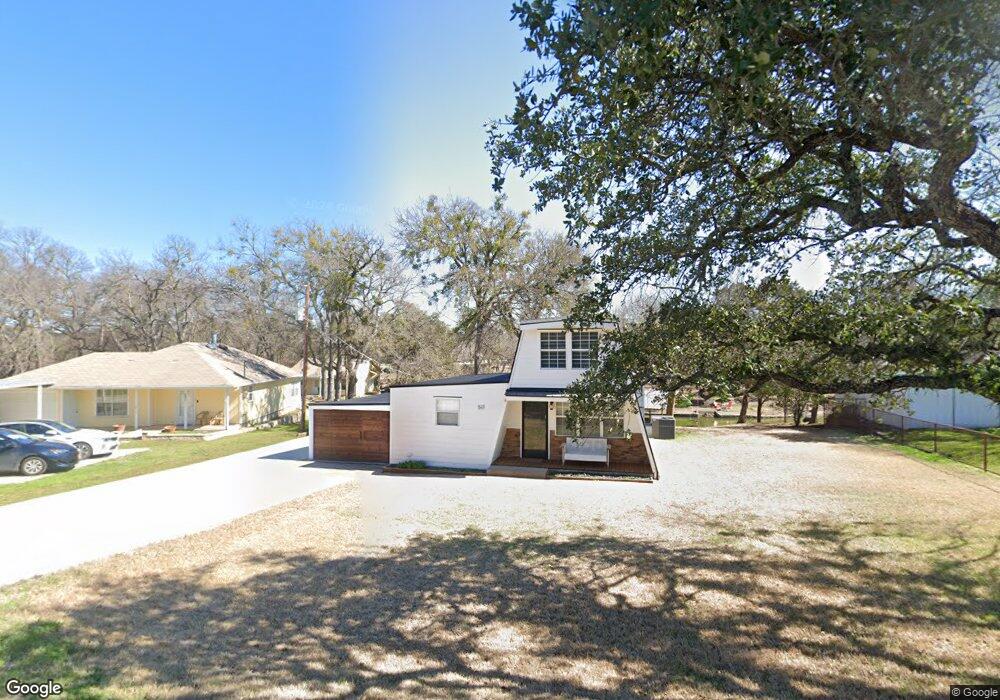 517 Apollo Ct, Granbury, TX 76049 - photo 1