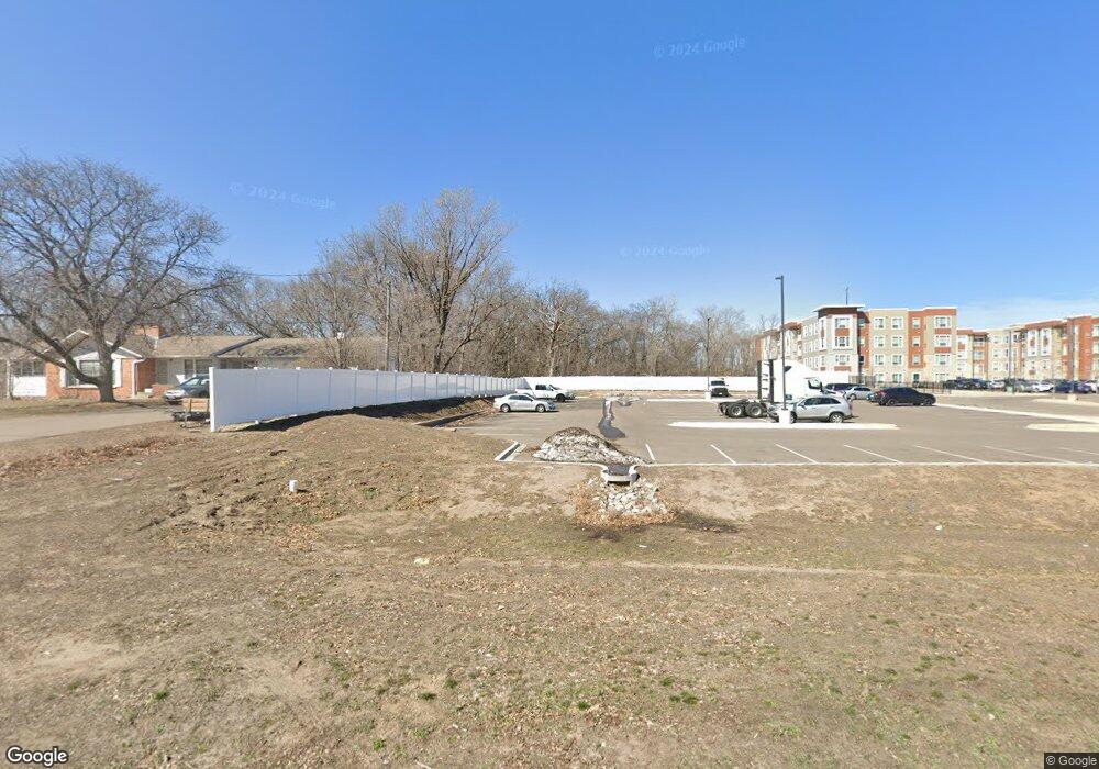 201 94th Ave NW, Coon Rapids, MN 55433 - photo 1