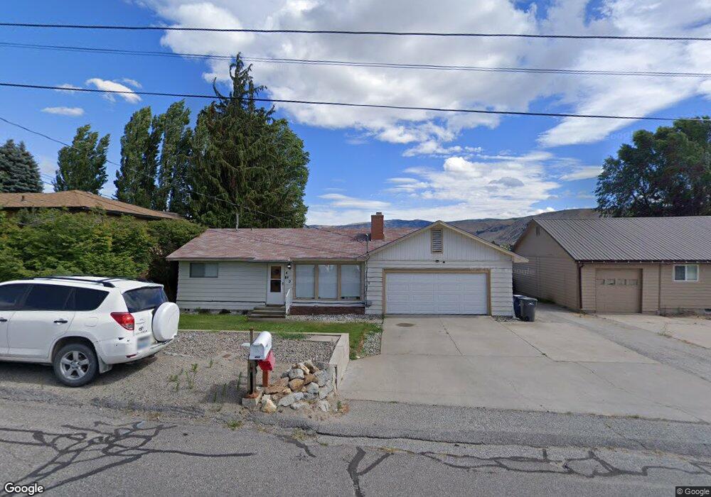 440 7th St NE, East Wenatchee, WA 98802 - photo 1