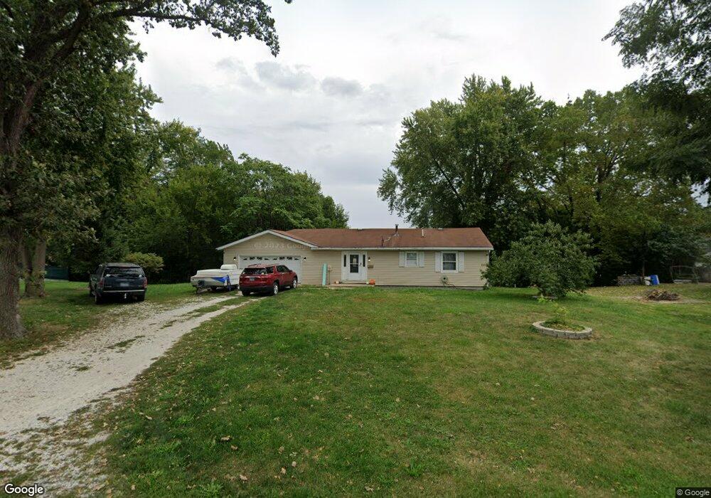 130 N 5th East St, Virginia, IL 62691 - photo 1