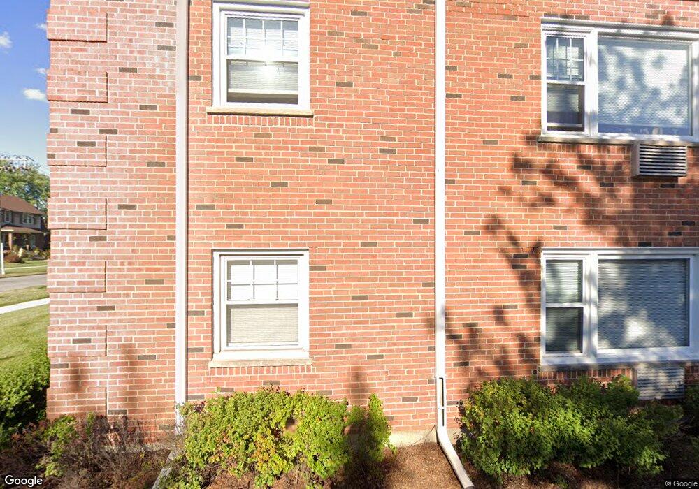 162 E Elmhurst Ave, Elmhurst, IL 60126 - photo 1