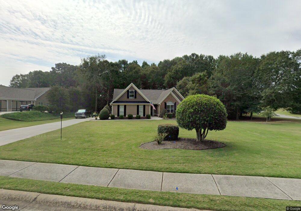 301 Molly Way, Winder, GA 30680 - photo 1