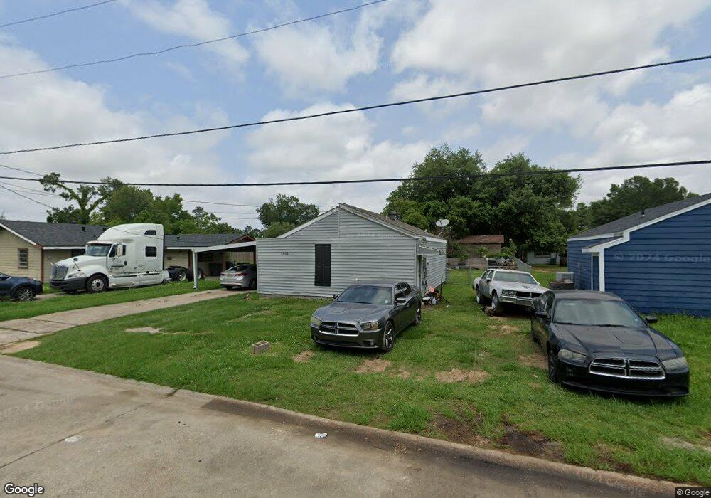 1803 Clover Dr, Lake Charles, LA 70607 - photo 1