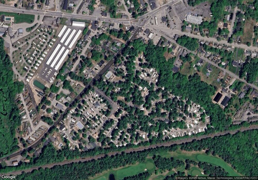 3 Old Orchard Rd, Old Orchard Beach, ME 04064 - photo 1