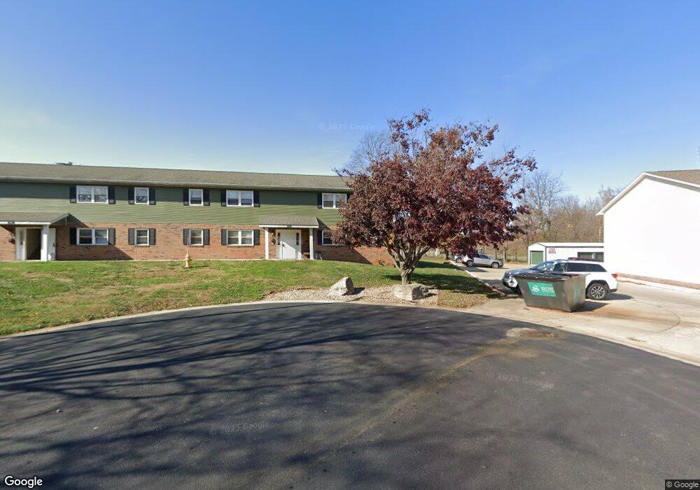 1618 Hillside Dr, Effingham, IL 62401 - photo 1