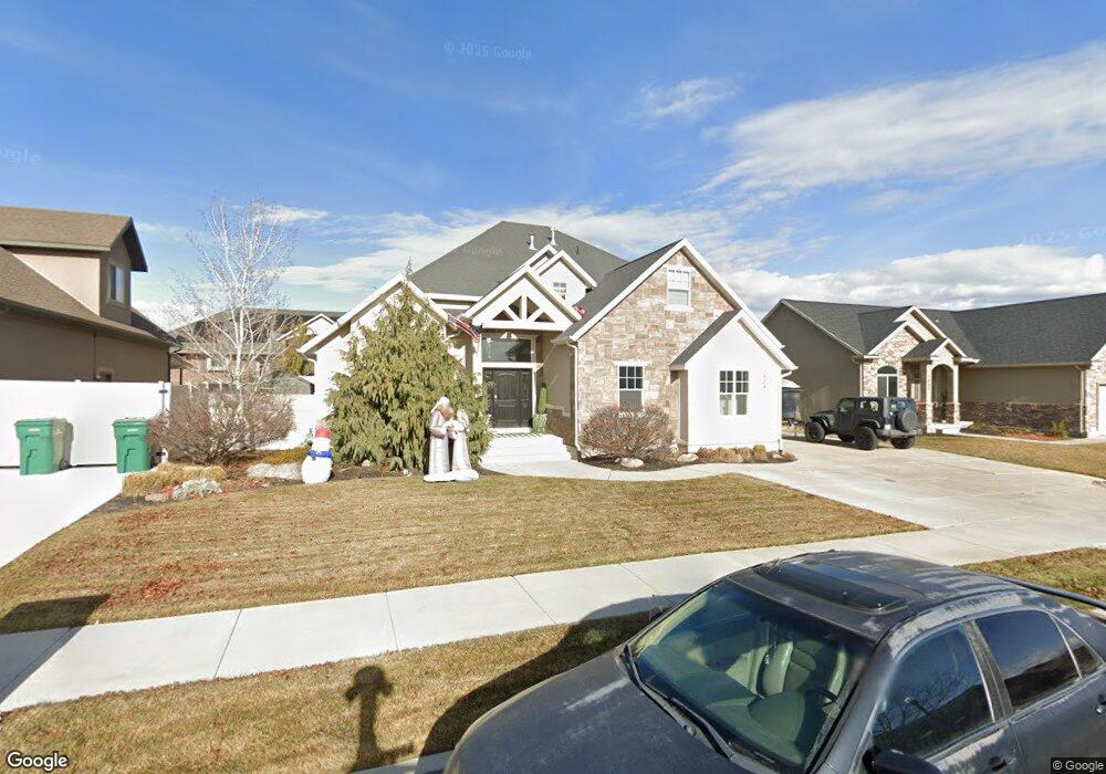 1574 Meadow Green Dr, Riverton, UT 84065 - photo 1