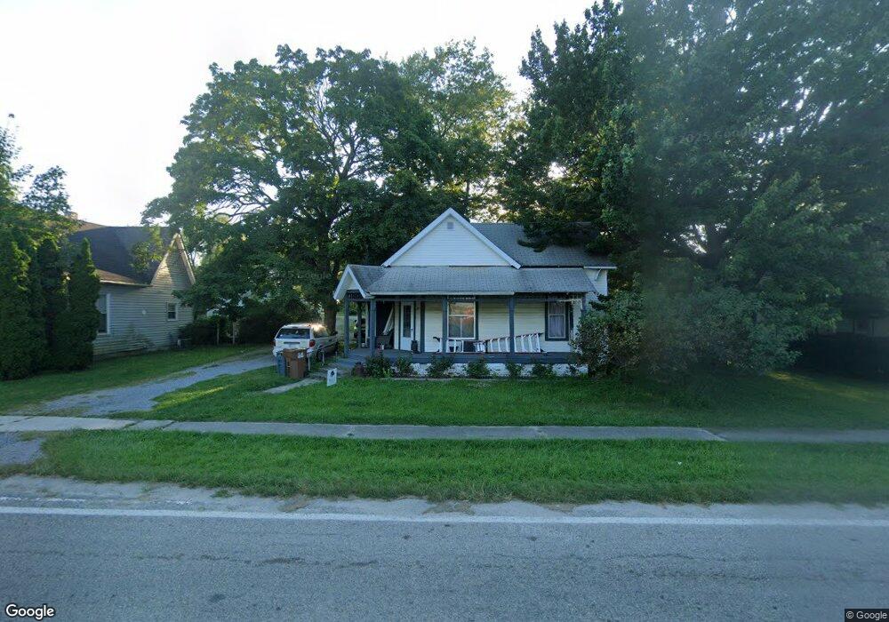 302 N Vine St, Wingate, IN 47994 - photo 1