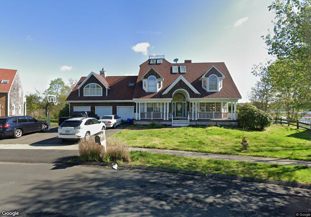 161 Captains Walk, Stratford, CT 06614 - photo 1