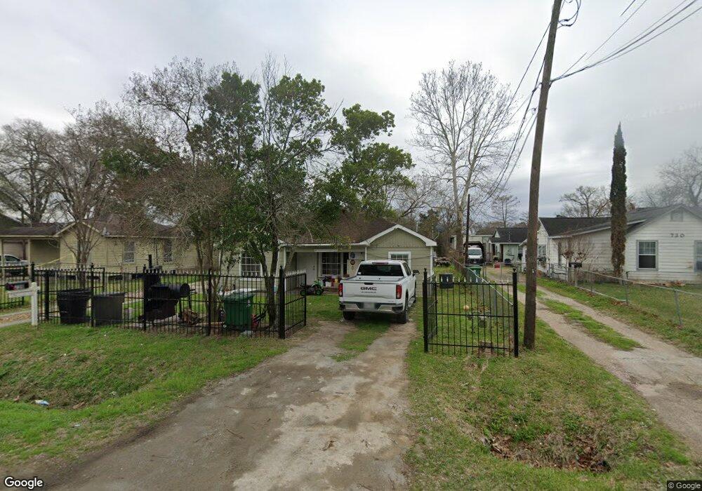 728 Eubanks St, Houston, TX 77022 - photo 1