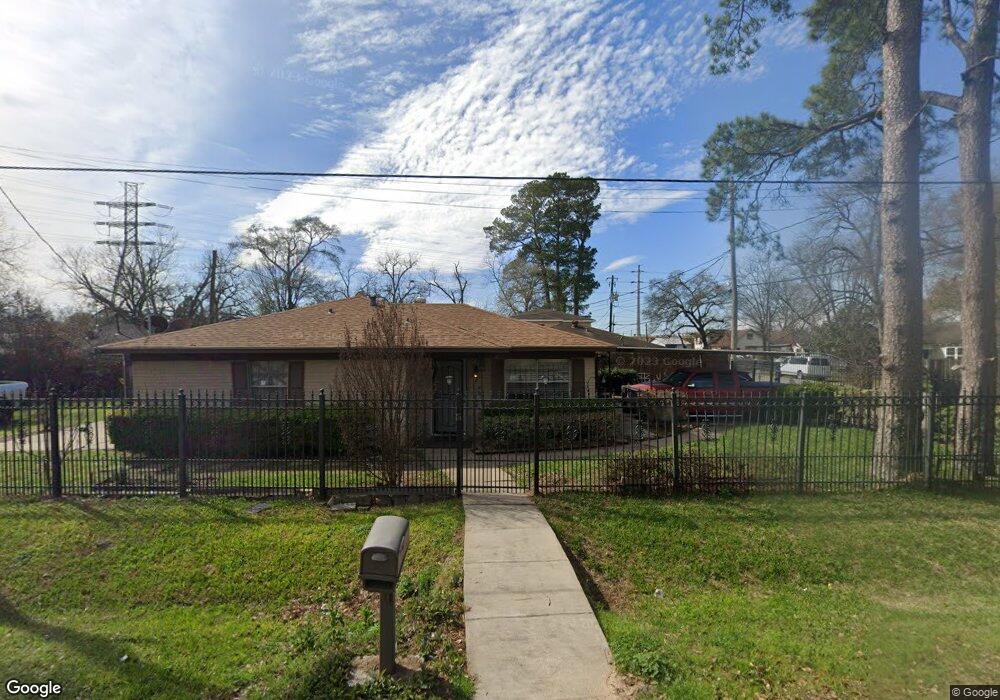 9117 Exeter St, Houston, TX 77093 - photo 1