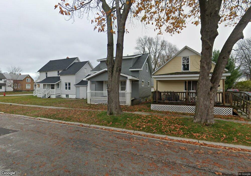 1308 11th St, Port Huron, MI 48060 - photo 1