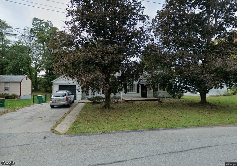 7 Priscilla Ln, Poughkeepsie, NY 12603 - photo 1