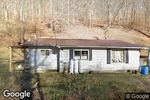 550 River Hurricane Branch, Raccoon, KY 41557