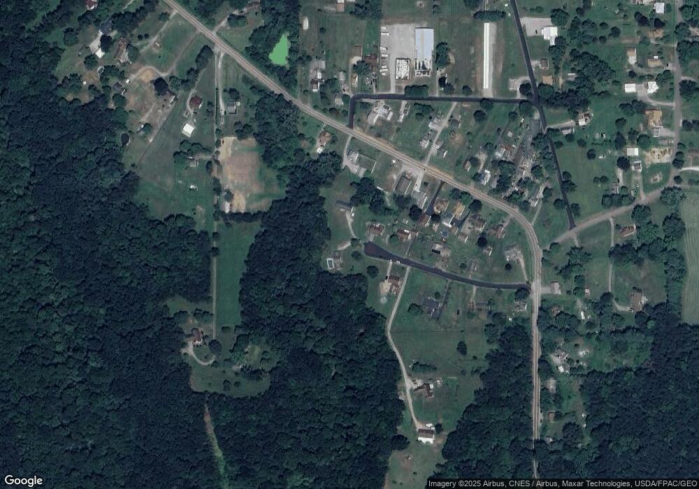 1075 Torrence Dr, Wellsville, OH 43968 - photo 1