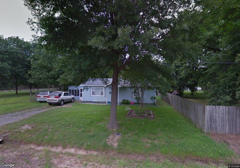 505 E 11th St, Stuttgart, AR 72160 - photo 1