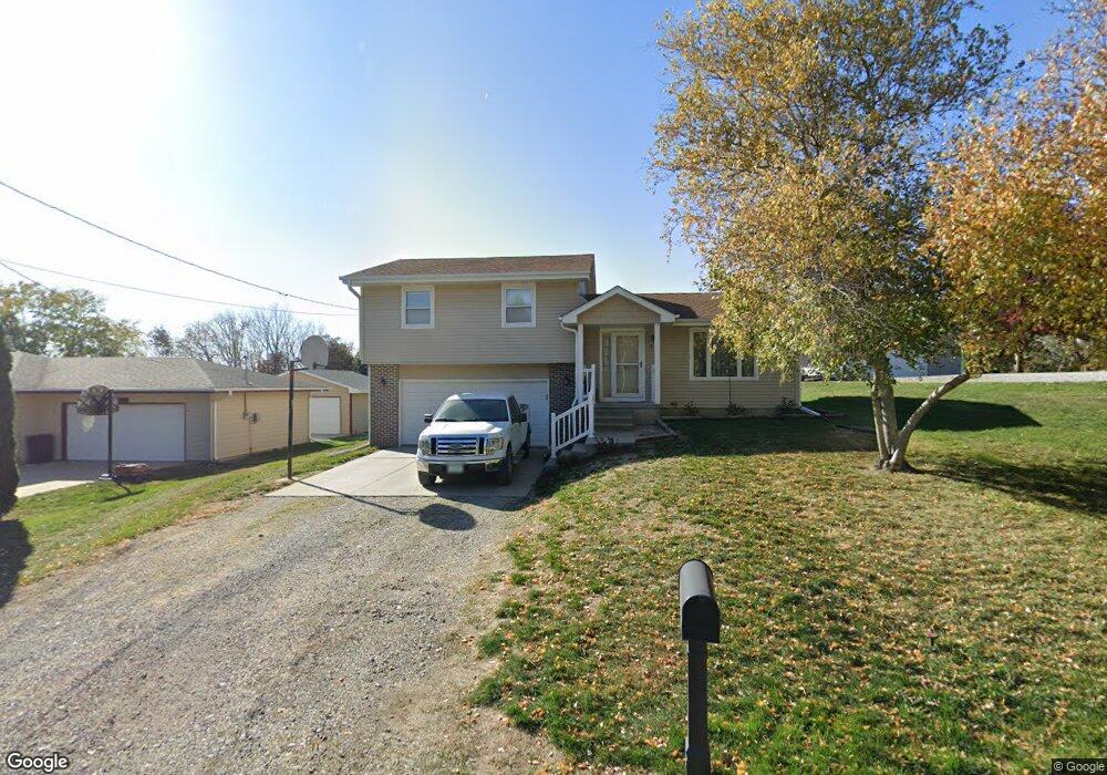 913 E 7th St S, Newton, IA 50208 - photo 1