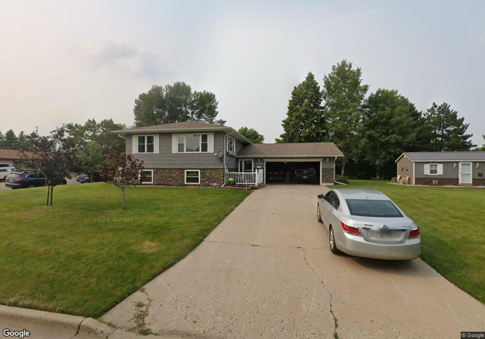 1314 15th St SW, Jamestown, ND 58401 - photo 1