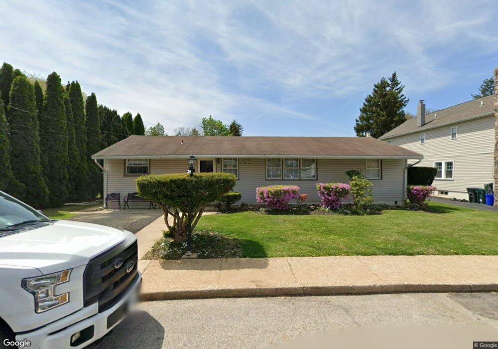 347 Roberts Ave, Conshohocken, PA 19428 - photo 1