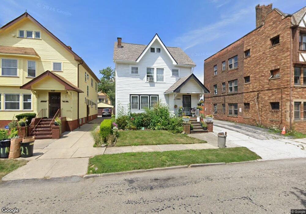 16025 Neladale Rd, Cleveland, OH 44112 - photo 1