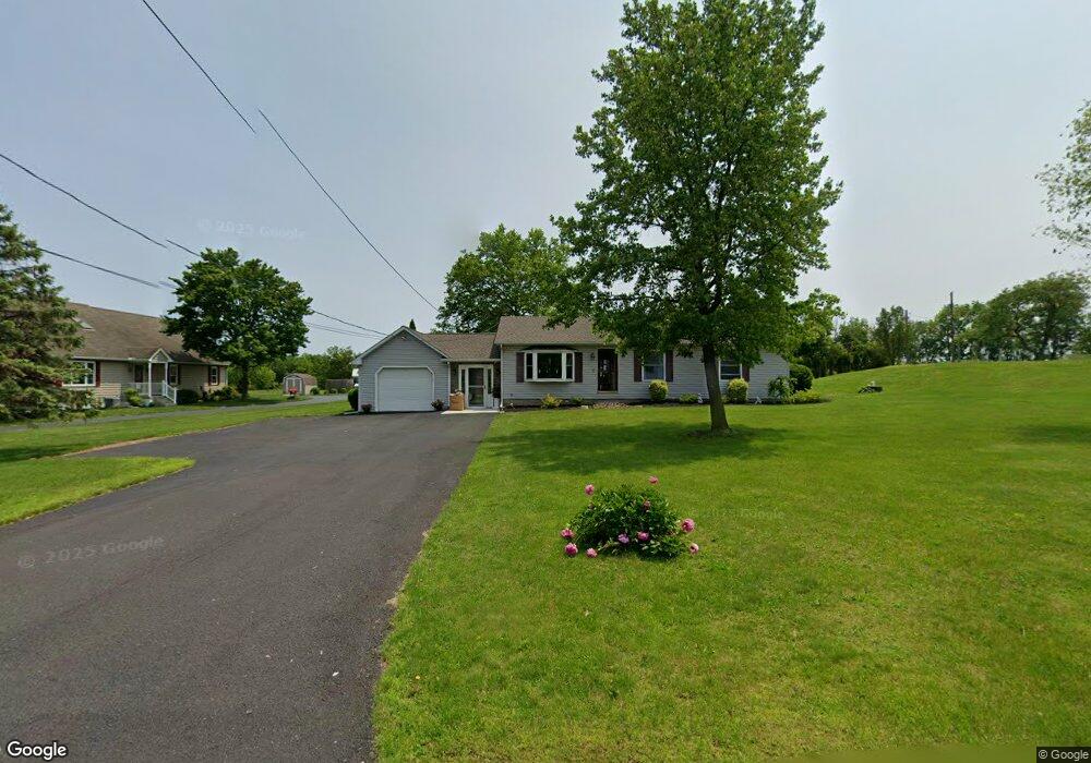 1343 W Campbell Rd, Green Lane, PA 18054 - photo 1