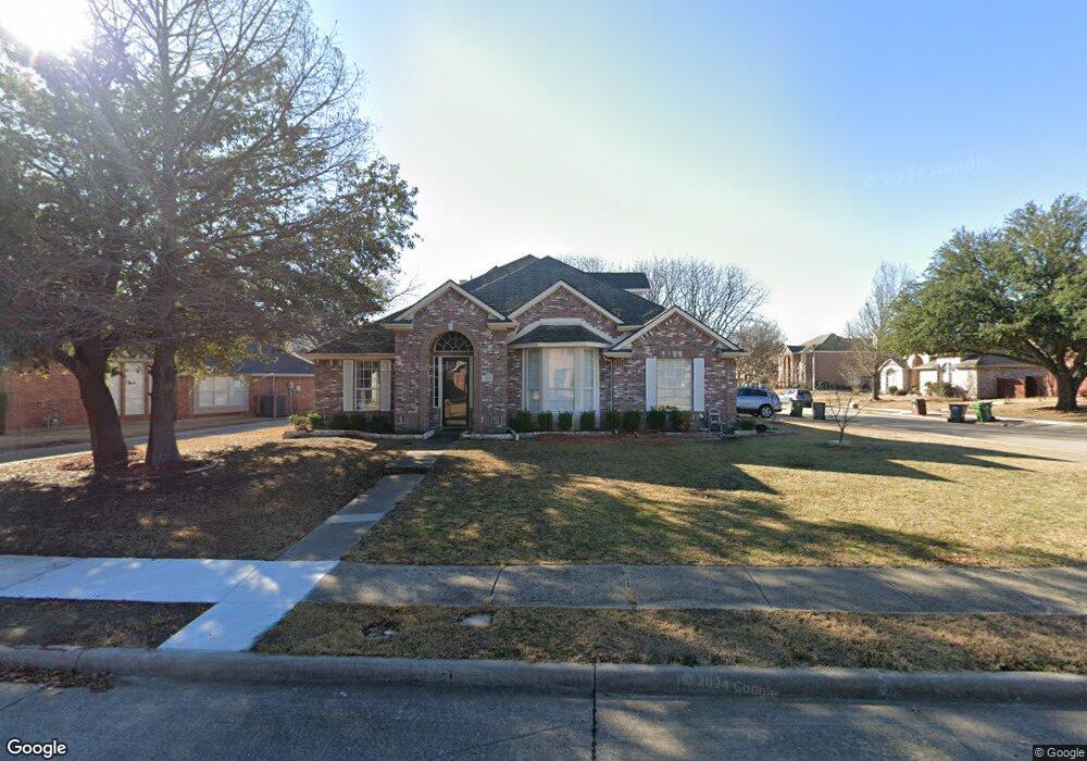 300 Sycamore Dr, Murphy, TX 75094 - photo 1