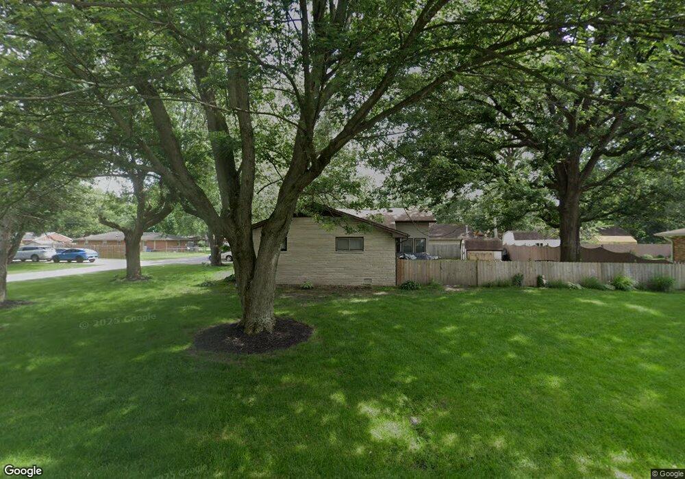 201 Ivy Ln, Anderson, IN 46012 - photo 1