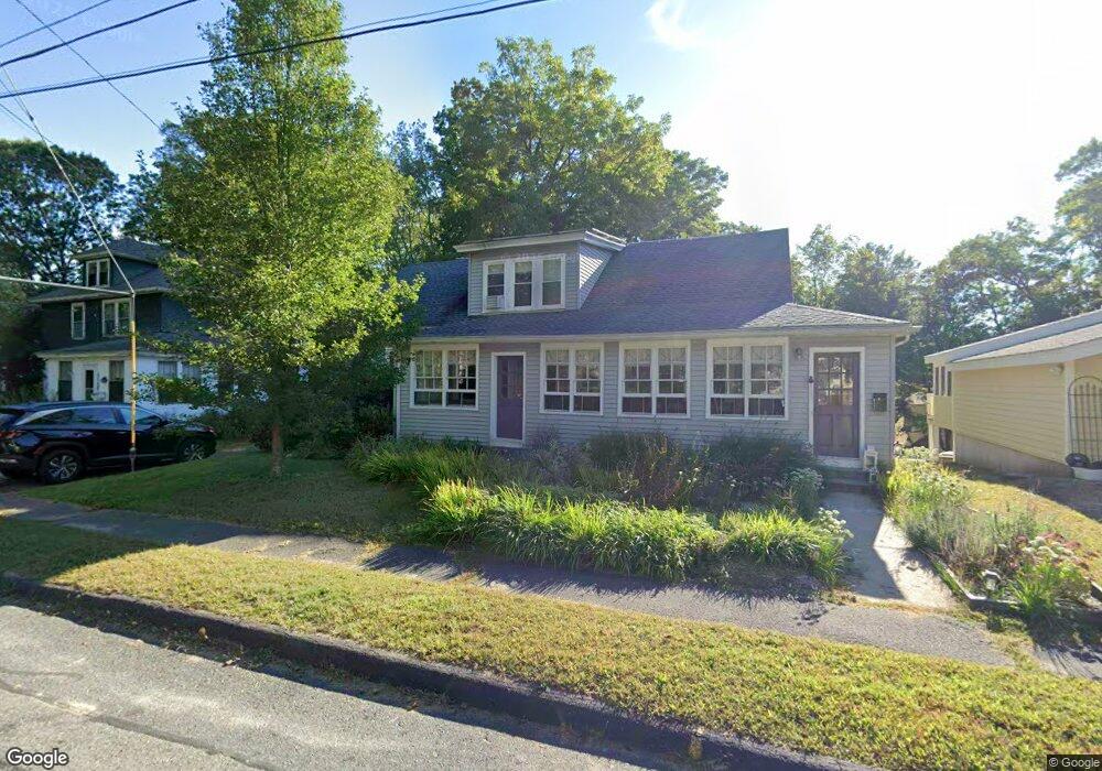 117 Straw Ave unit 3, Florence, MA 01062 - photo 1