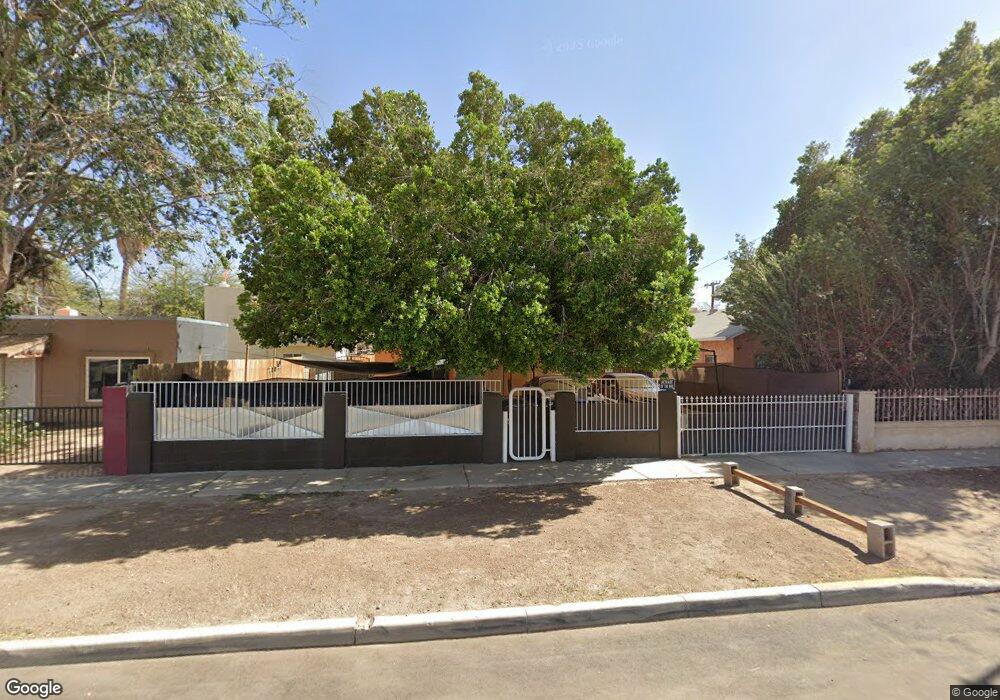 339 S 10th Ave, Yuma, AZ 85364 - photo 1