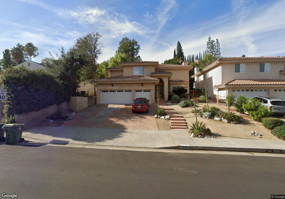 4925 San Feliciano Dr, Woodland Hills, CA 91364 - photo 1