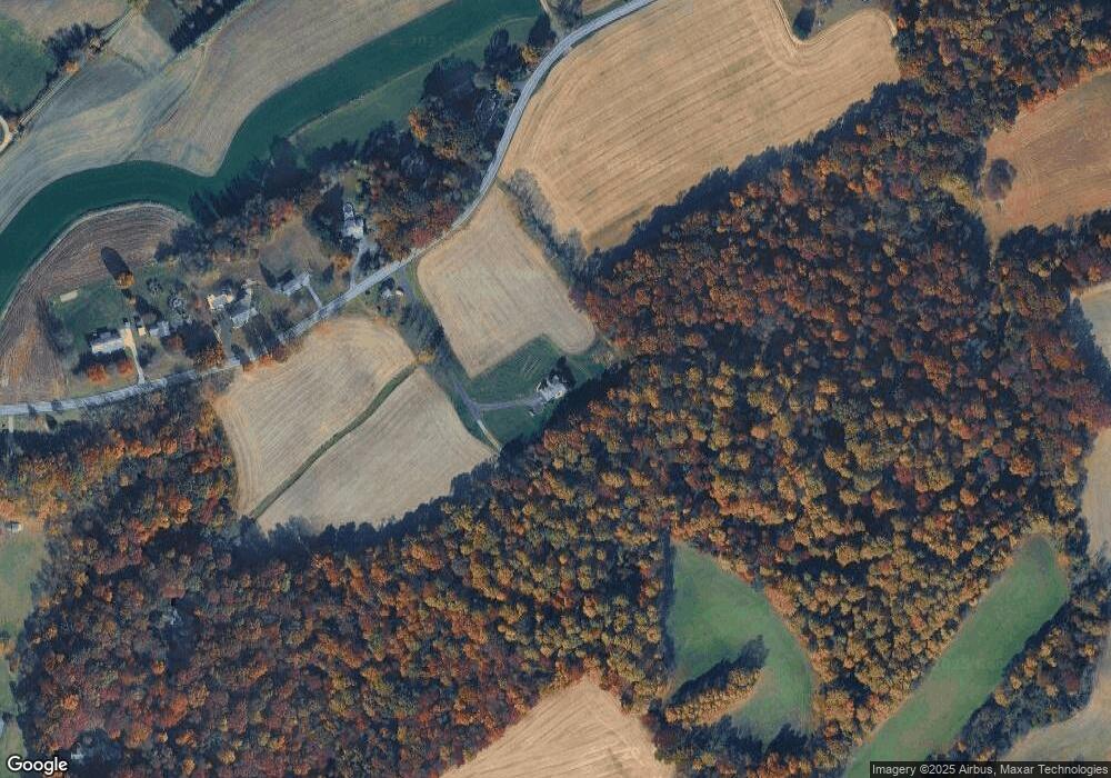 638 N Garfield Rd, Bernville, PA 19506 - photo 1