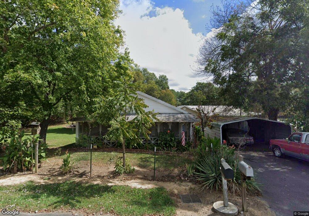 180 Riverview Dr, Calhoun, GA 30701 - photo 1