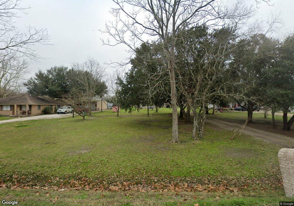 1502 Rymal Rd, Alvin, TX 77511 - photo 1