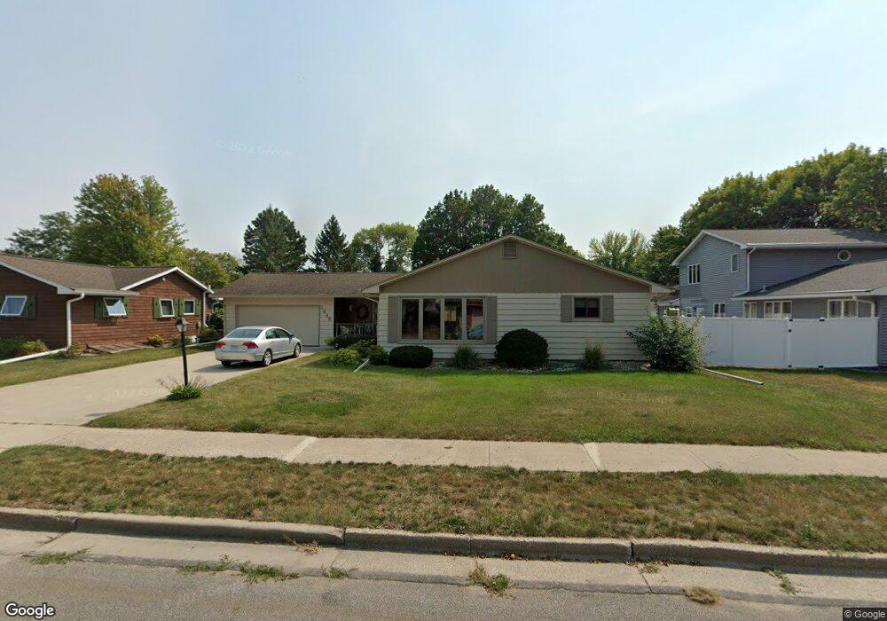 1445 Hilltop St, New Ulm, MN 56073 - photo 1