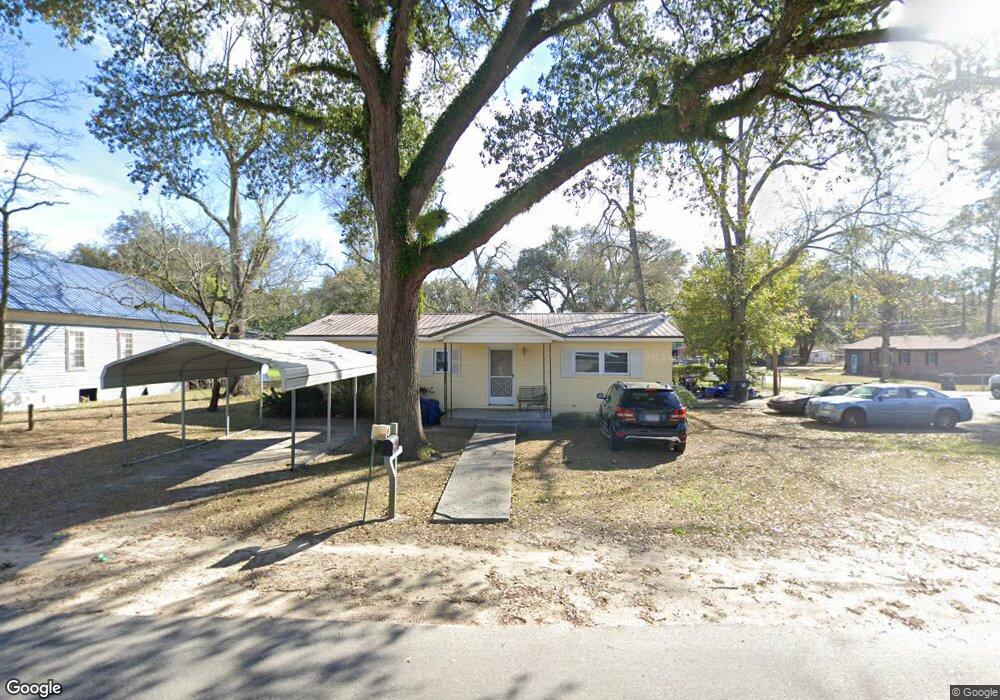 135 E Cochran St, Camilla, GA 31730 - photo 1