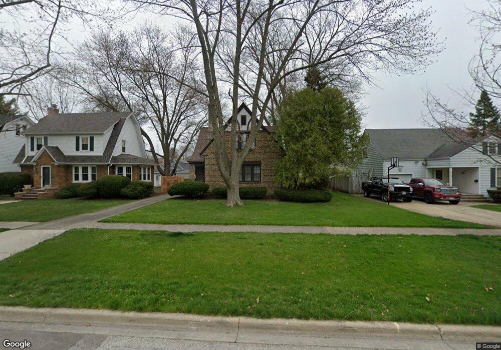 148 S Calumet Ave, Aurora, IL 60506 - photo 1