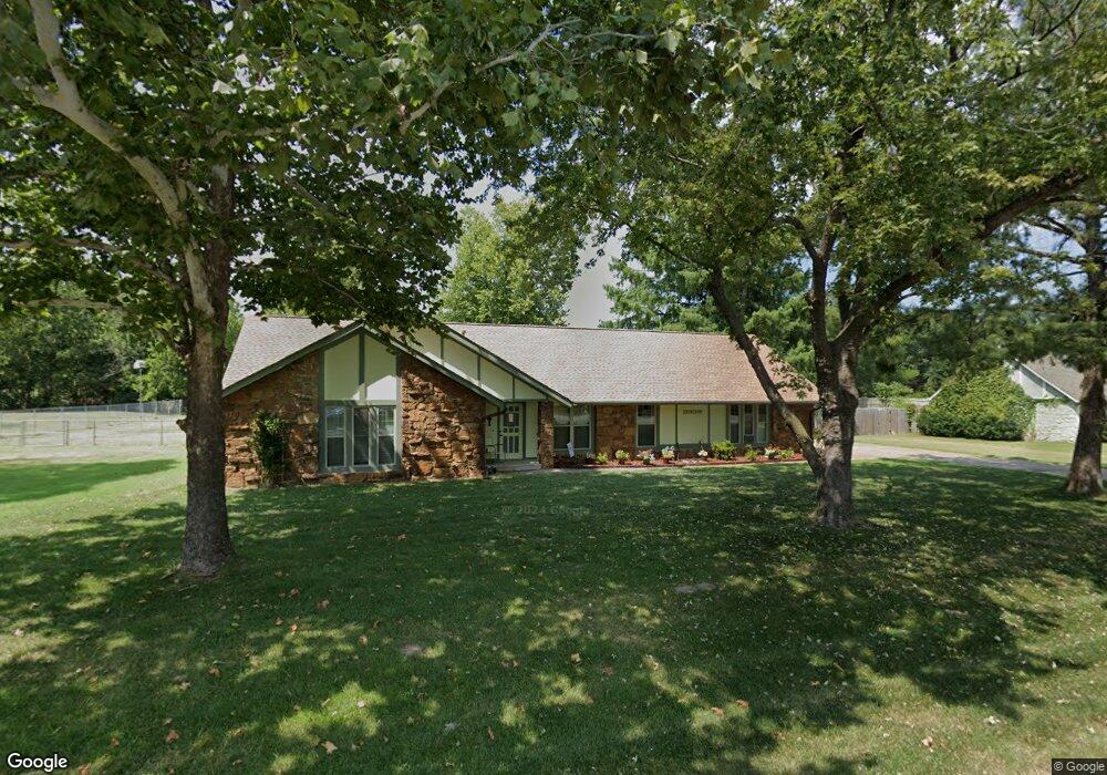 25209 E 62nd St S, Broken Arrow, OK 74014 - photo 1