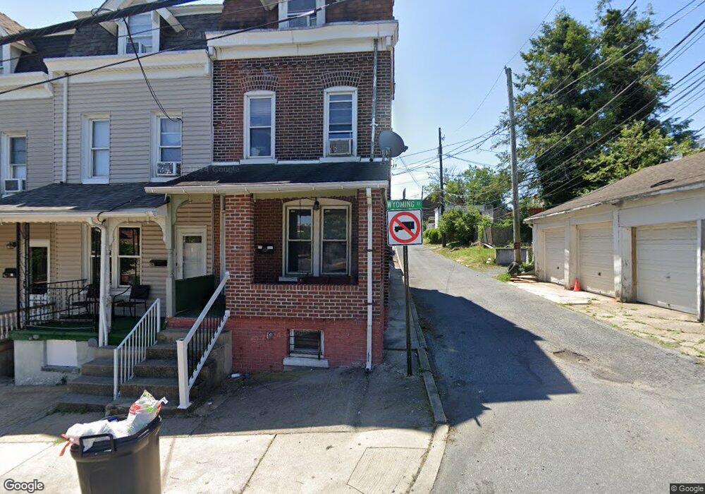 528 W Wyoming St, Allentown, PA 18103 - photo 1