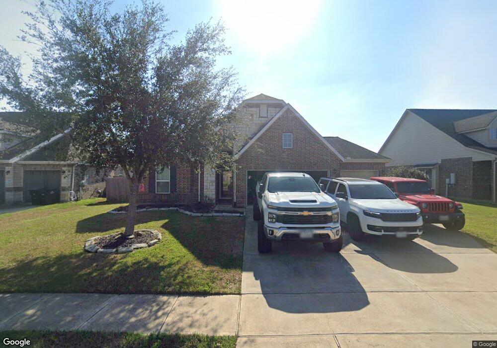 2148 Colonial St, Alvin, TX 77511 - photo 1